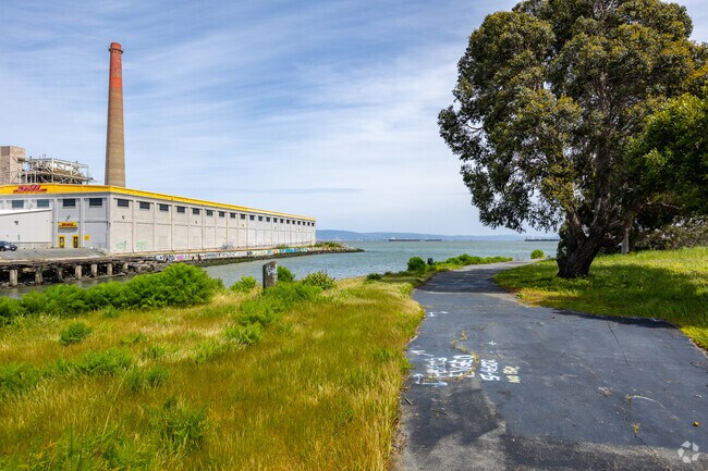 Warm Water Cove Park in Dogpatch has paved walkways bordering the San Francisco Bay.