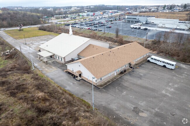 Tabernacle Christian Academy has 41 students in grades K-12 with a student-teacher ratio of 8:1.