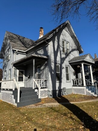 482 Stella St Unit 1, Elgin, IL 60120