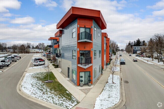 A variety of condo communities exist in Brighton.