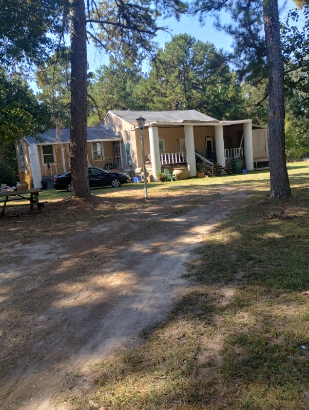 357 Holly Ln, Kentwood, LA 70444