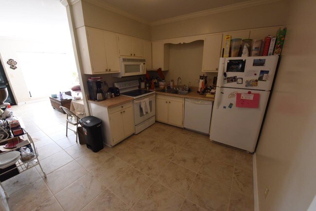 55 Hanover Cir S unit 209, Birmingham, AL 35205 - photo 7