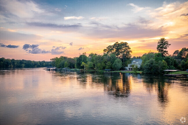 Enjoy the sunset on the Savannah River at the state line in Columbia county.