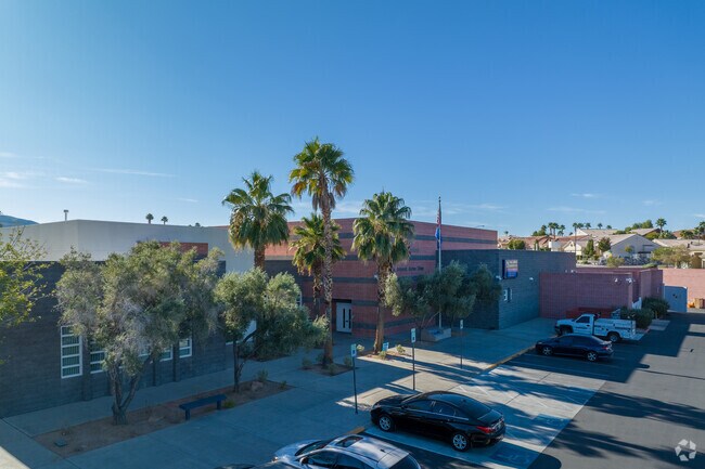 The student population of Frank S Lamping Elementary School is 635.