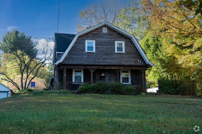 Dutch colonial homes are scattered throughout Concord.