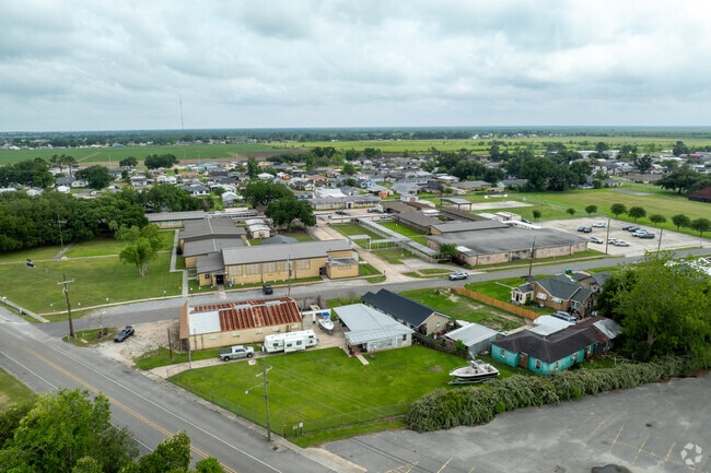 Lockport Upper Elementary School prepares students for middle school.