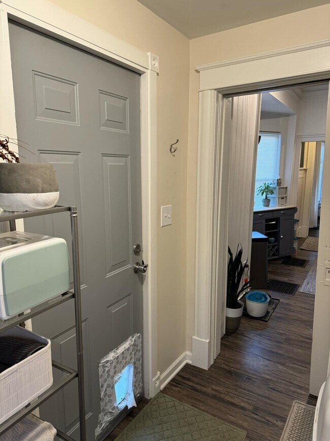 303 S Main St unit B, Plainwell, MI 49080 - photo 6