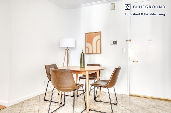 150 E 57th St unit FL23-ID516, New York, NY 10022 - photo 6