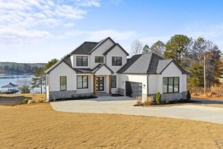 749 Brucke, Seneca, SC 29672