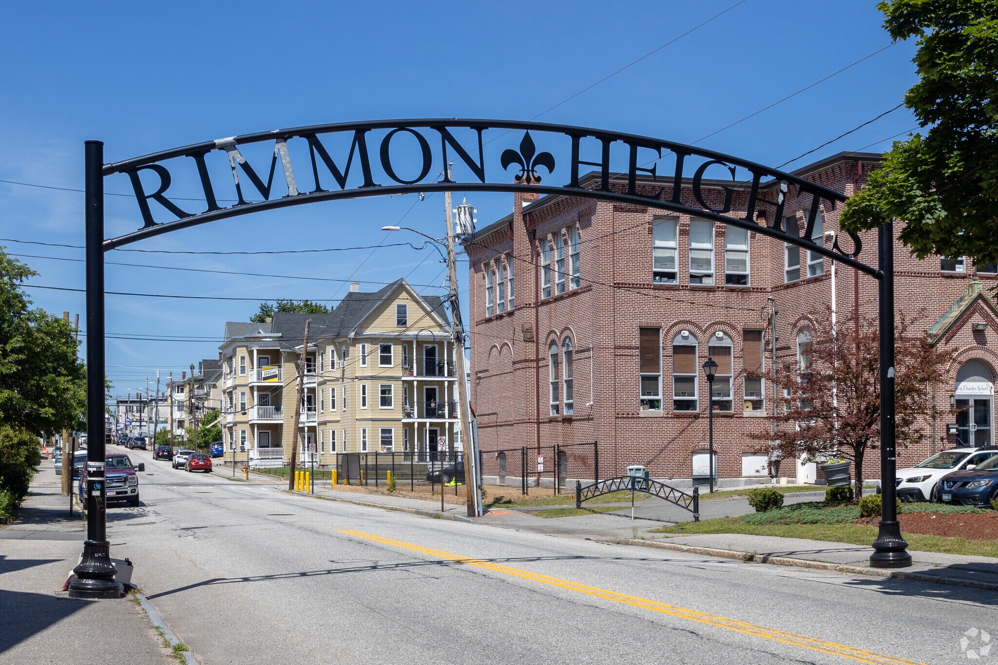 Rimmon Heights is a neighborhood in Manchester.