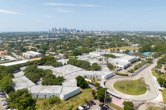 Sunrise Middle School is ideally located in the neighborhood