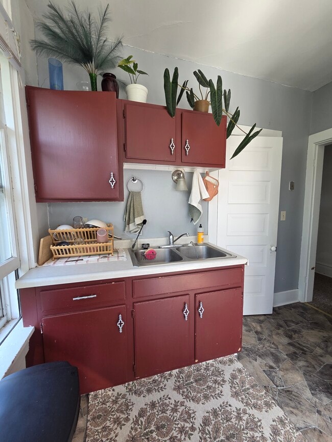 165 W Broadway St unit 2, Winona, MN 55987 - photo 5