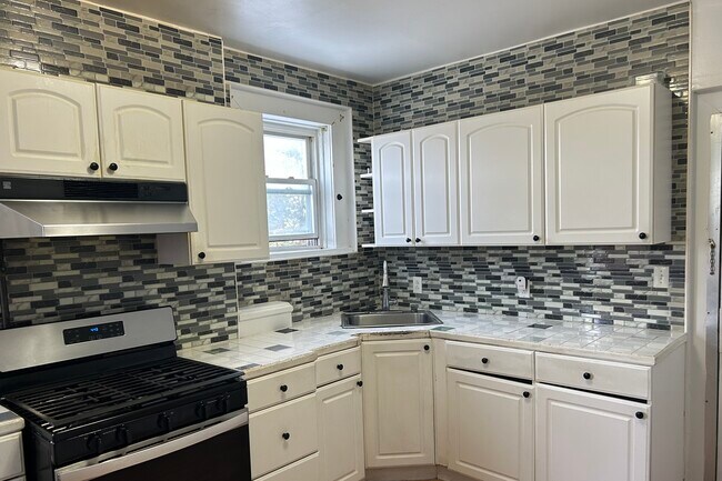 14 Ridge Rd unit 3, North Arlington, NJ 07031 - photo 3