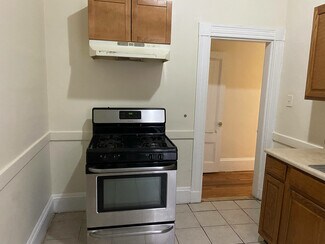 94 Winthrop St, Boston, MA 02119