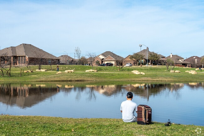Tahama Ridge Park in Haslet offers residence the perfect fishing spot.