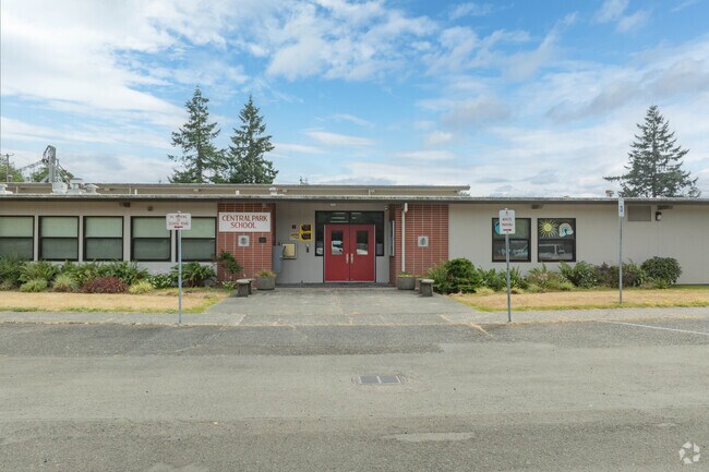 Central Park Elementary School serves students from K-5th grade.