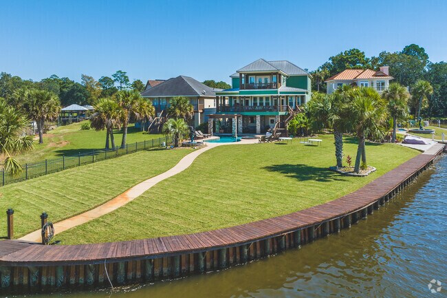 Some homes in Riverside has larger backyards on the river.