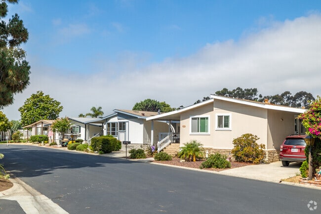 Find affordable manufactured homes in Rancho Carlsbad.