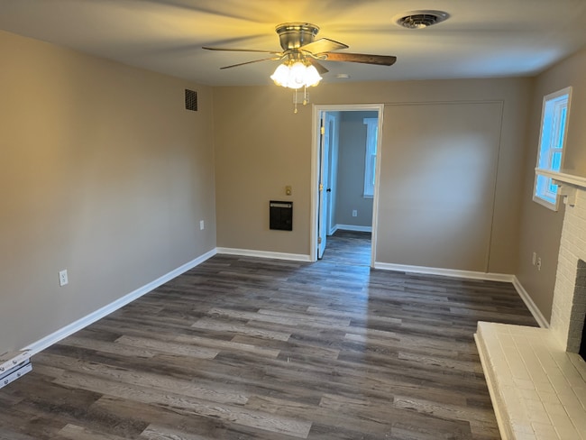 277 Specks Run Rd unit 1, Bunker Hill, WV 25413 - photo 5