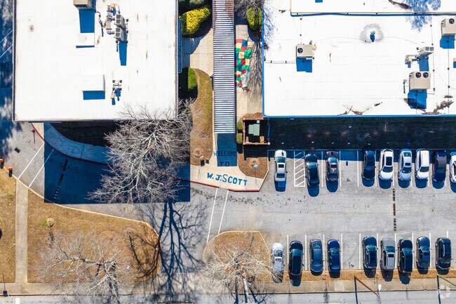 Scott Elementary School follows the curriculum of the Atlanta City School District.