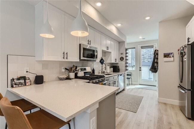 1277 Yates St, Denver, CO 80204 - photo 4