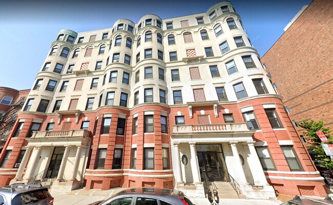 881 Massachusetts Ave unit 1, Cambridge, MA 02139 - photo 3