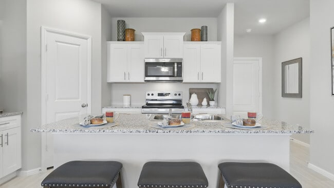 430 Blanco Dr, Azle, TX 76020 - photo 2