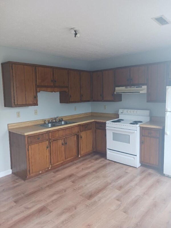 378 River St unit 6, Hartsville, TN 37074 - photo 5