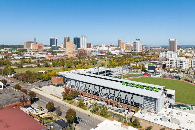 Green Acres is less than 5 miles from all downtown Birmingham has to offer.