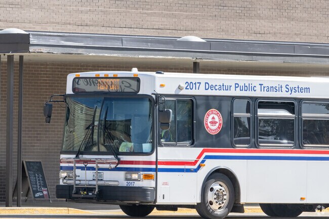 Decatur Public Transit System buses run from the airport past the Lakeridge neighborhood.