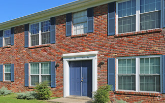 71A Charteroaks Dr, Louisville, KY 40241