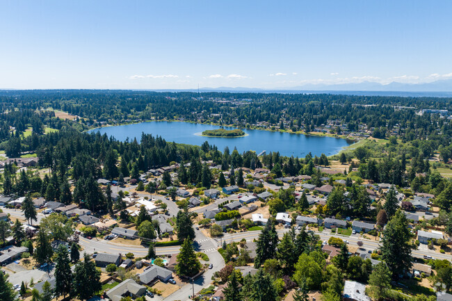 Lake Ballinger, Mountlake Terrace Real Estate & Homes for Sale - Homes.com