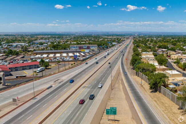 Interstate 40 in the neighborhood’s south leads 12 miles west to downtown Albuquerque.