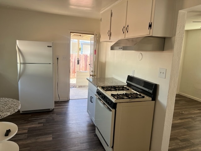 215 Hemlock Ave, Manteca, CA 95337 - photo 7