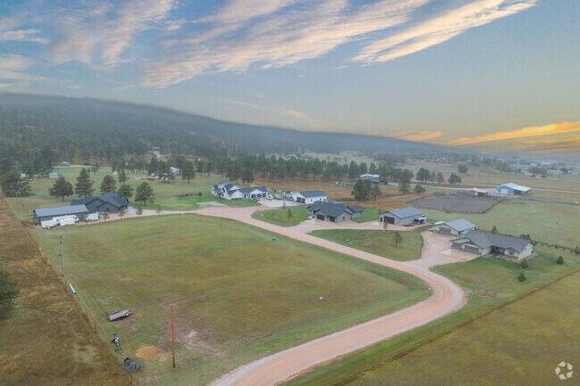 Summerset’s neighborhoods offer quiet streets and scenic Black Hills views.