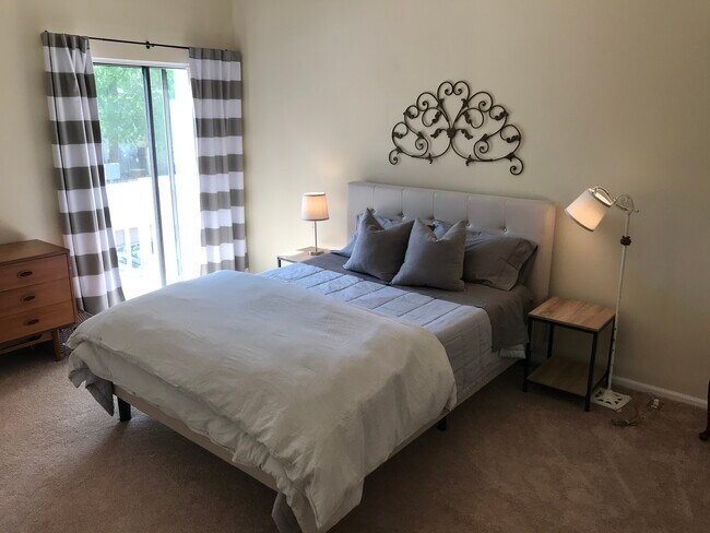 Bedroom 1: Queen bed