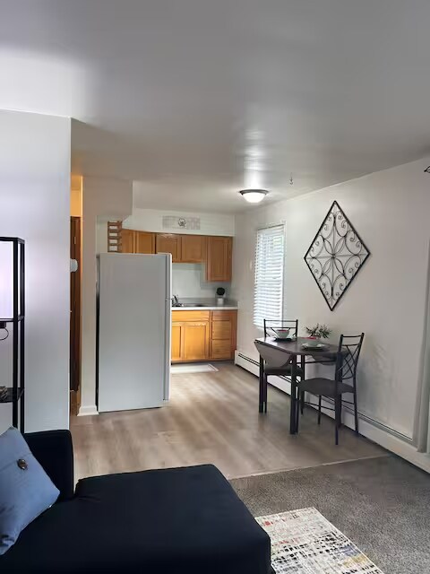 212 N Main St, Hubbard, OH 44425 - photo 2