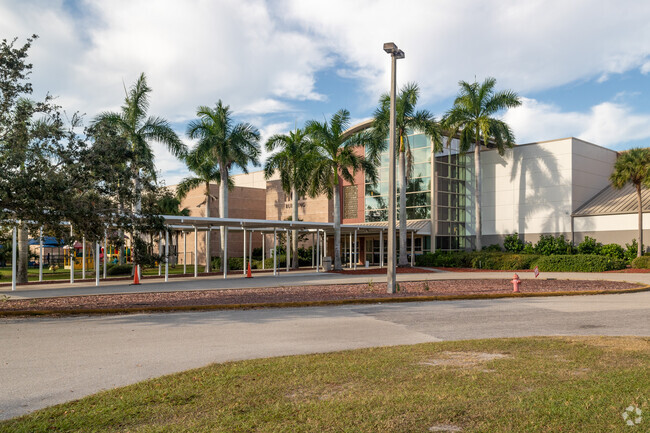 Southwest Florida Christian Academy, Rankings & Reviews - Homes.com