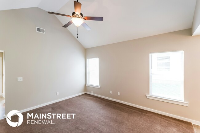 587 Kincaid Cove Ln, Odenville, AL 35120 - photo 3