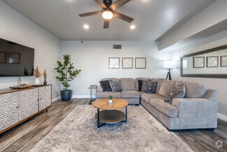 2000 E Roger Rd, Tucson, AZ 85719