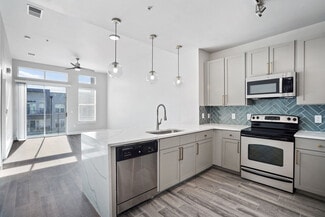 2140 Medical District Dr, Dallas, TX 75235