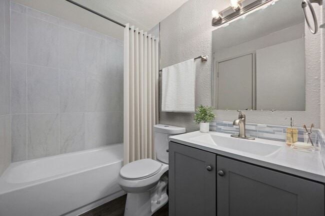 Oasis at Belmont - Beautiful Renovated Apartments, Pueblo, CO 81001 - photo 7