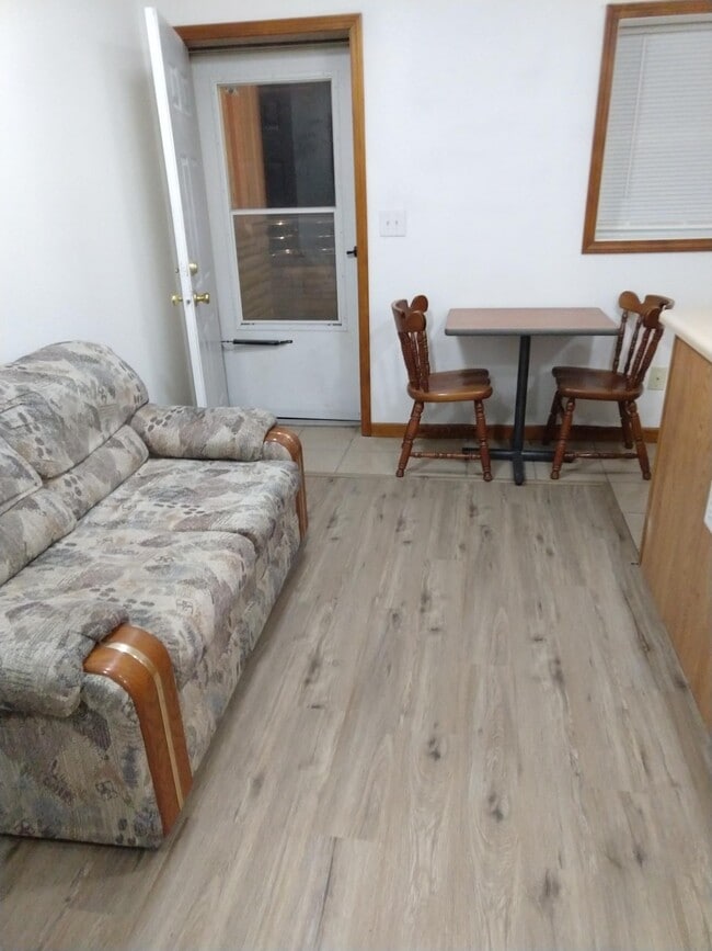 533 N Bluff St Unit A, Berrien Springs, MI 49103