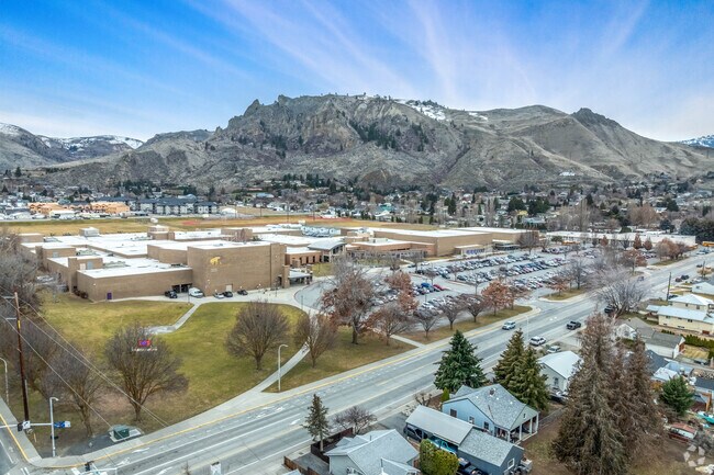 Wenatchee High School welcomes students each year and has a recognized Mariachi program.