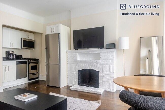 26 Jane St unit FL3-ID1973, New York, NY 10014 - photo 4