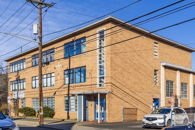 George Washington School