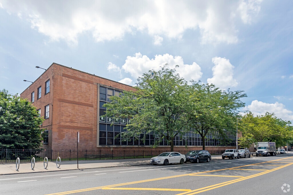 PS 130 Abram Stevens Hewitt making a difference.