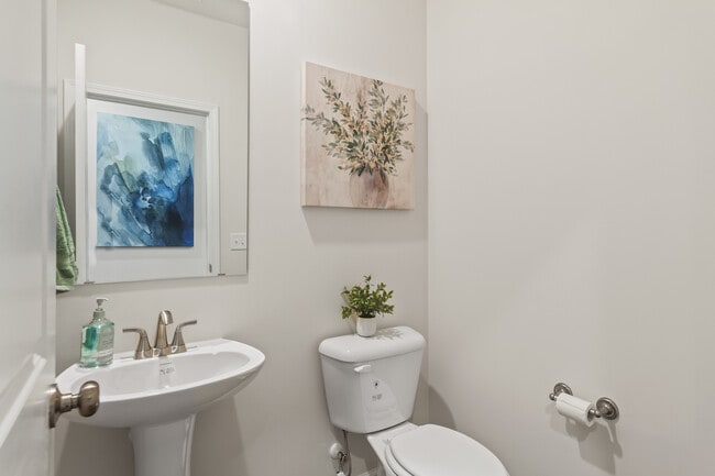 1017 Skidaway Ct, Spartanburg, SC 29303 - photo 3