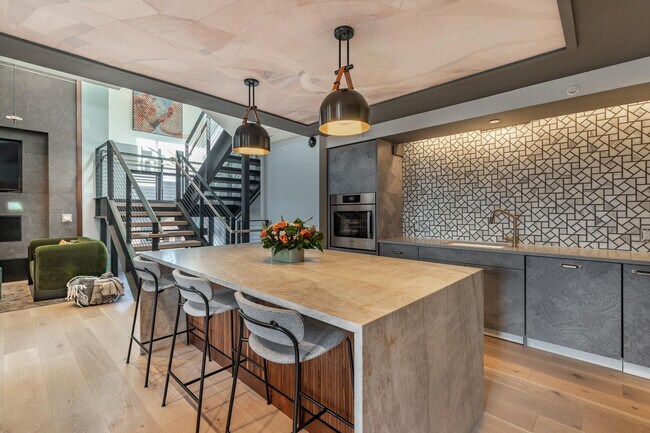 28 Exeter St unit 409, Boston, MA 02116 - photo 5