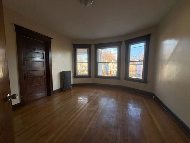 346 Norton St unit 2, New Haven, CT 06511 - photo 3